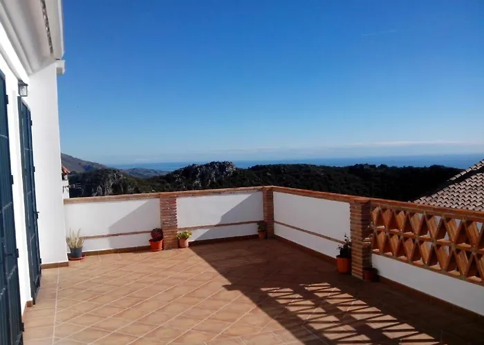 Casa De Vacaciones Con Vistas En Casares