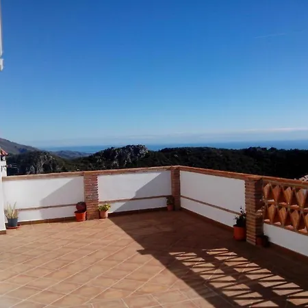 Casa De Vacaciones Con Vistas En Casares Exterior photo